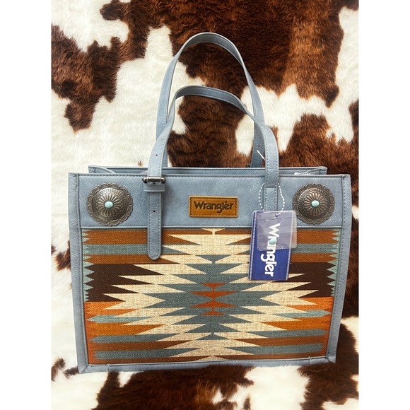 Wrangler Aztec Print Tote Bag Blue Faux Leather Western Concho Handbag NEW - Picture 2 of 6